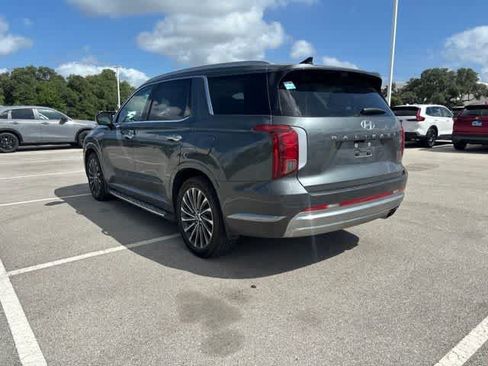 Used 2023 Hyundai Palisade Calligraphy AWD/4WD image 3