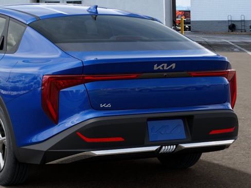 New 2026 Kia K4 LXS FWD image 13