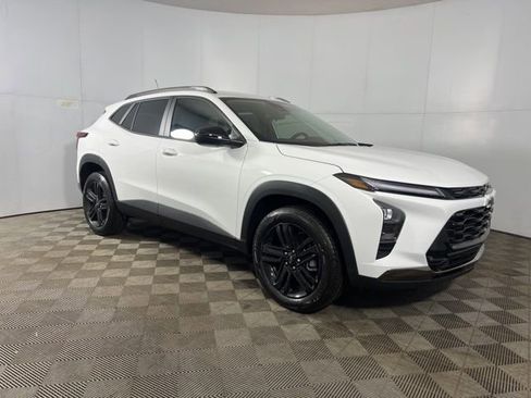 New 2026 Chevrolet Trax ACTIV w/ Driver Confidence Package image 7