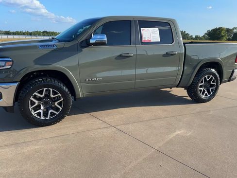 Used 2026 RAM 1500 Laramie AWD/4WD image 5