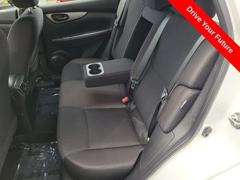 Used 2022 Nissan Rogue Sport S FWD image 25