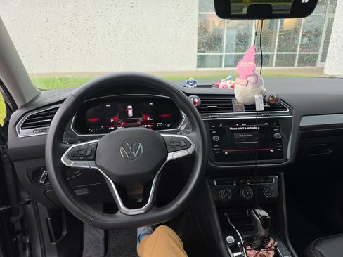 Certified 2024 Volkswagen Tiguan Wolfsburg Edition w/ Panoramic Sunroof Package FWD image 8