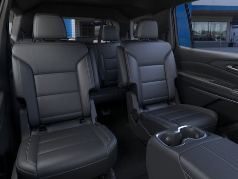 New 2026 Chevrolet Traverse LT image 17