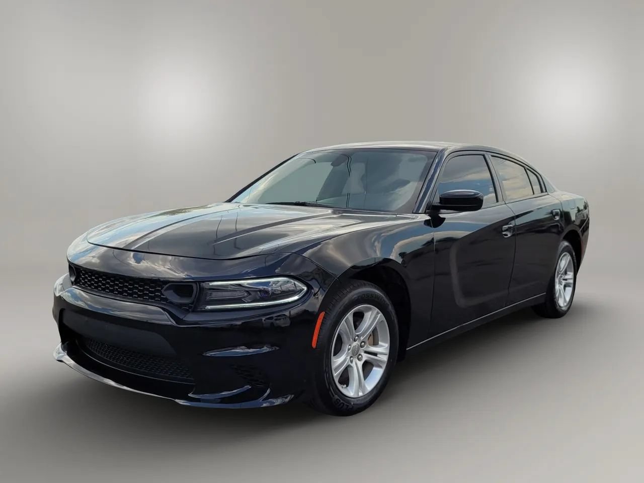 Used 2023 Dodge Charger SXT RWD image 11