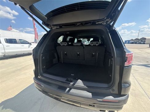 Certified 2024 GMC Acadia AT4 w/ Super Cruise Package image 17