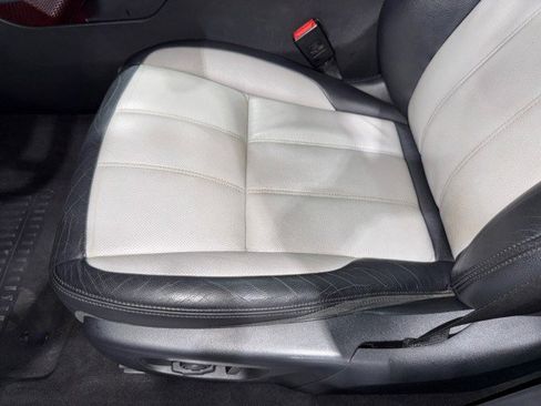 Used 2020 Land Rover Range Rover Evoque First Edition image 53