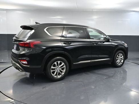 Used 2019 Hyundai Santa Fe SEL w/ Cargo Package image 4