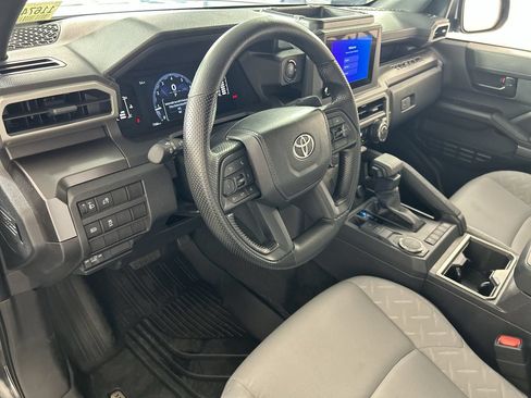 Used 2025 Toyota Tacoma SR5 RWD image 12