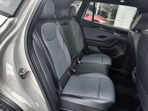 New 2026 Volkswagen Tiguan SE R-Line image 28