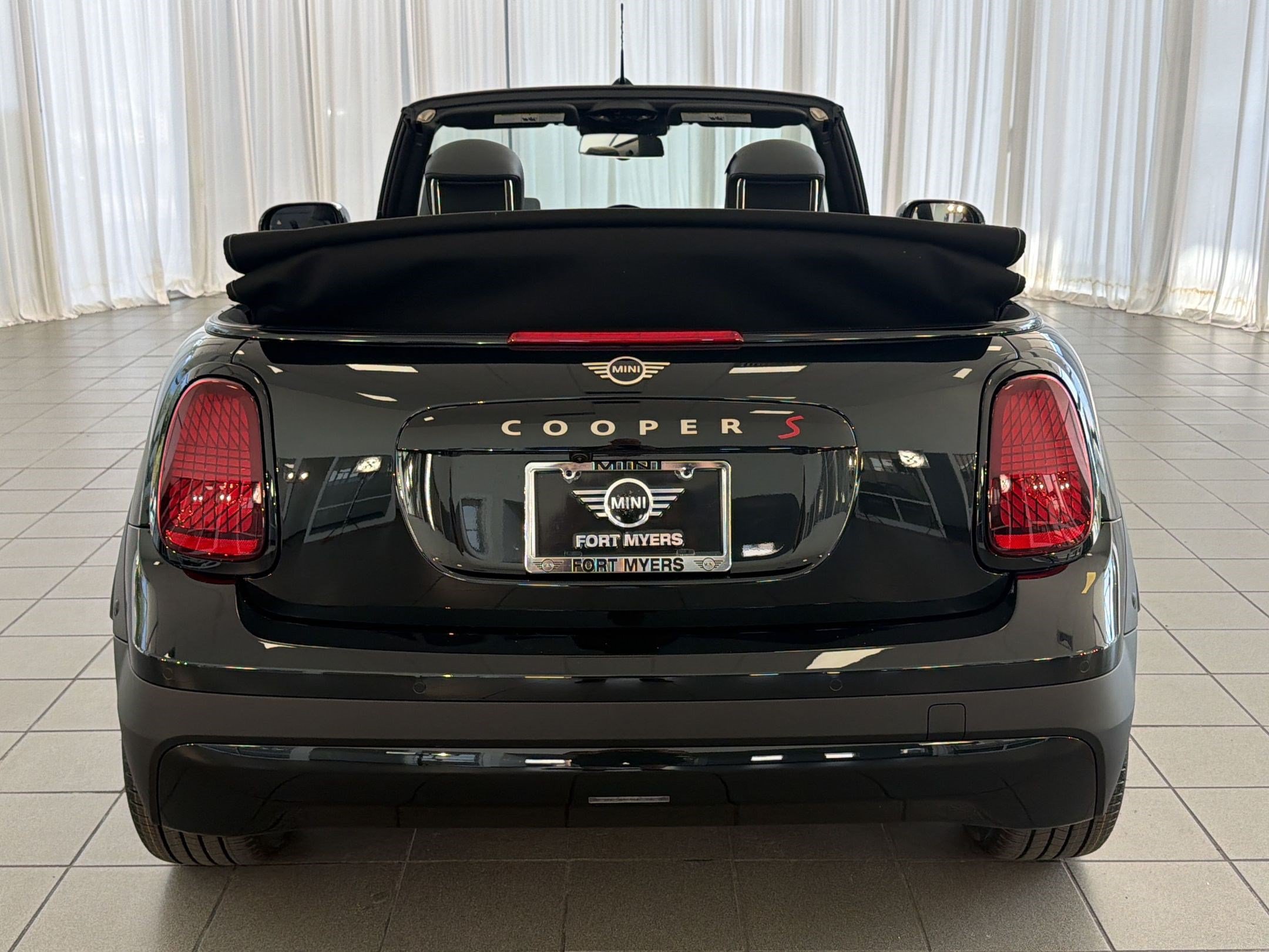 New 2026 MINI Cooper S FWD image 10