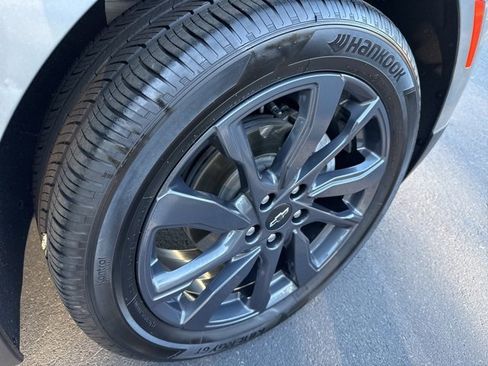 Used 2024 Chevrolet Equinox RS image 28