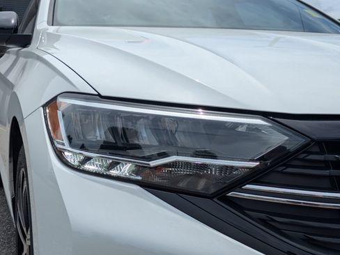 Used 2024 Volkswagen Jetta Sport FWD image 10