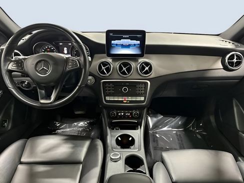 Used 2019 Mercedes-Benz GLA 250 4MATIC image 12