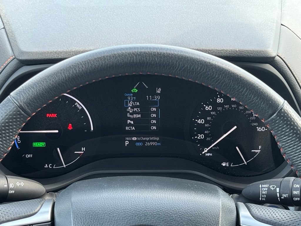 Used 2024 Toyota Sienna XSE FWD image 25