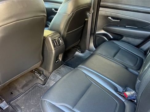 Certified 2025 Hyundai Tucson SEL AWD/4WD image 15
