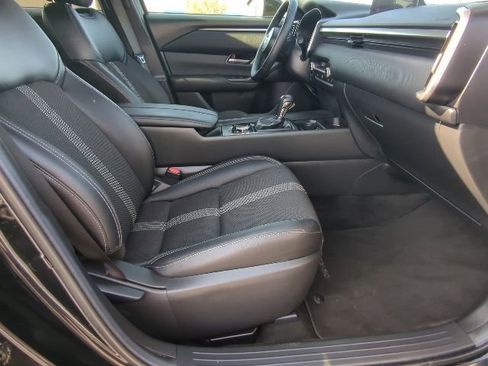 Used 2025 MAZDA CX-50 AWD 2.5 S w/ Preferred Package image 20