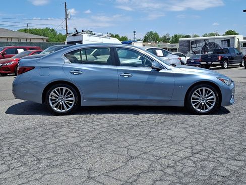 Used 2019 INFINITI Q50 Luxe w/ Essential Package (3.0T Luxe) AWD/4WD image 7