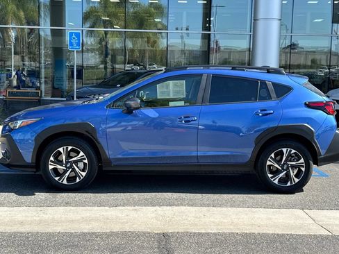 Certified 2025 Subaru Crosstrek 2.5i Premium AWD/4WD image 9