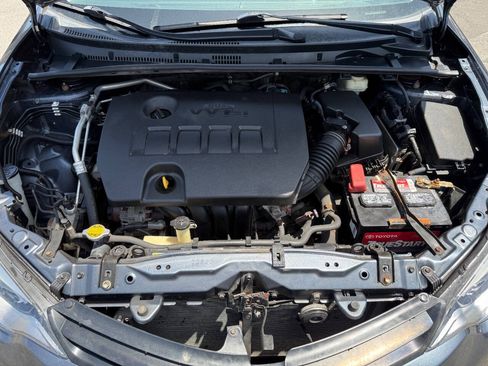 Used 2016 Toyota Corolla L FWD image 32
