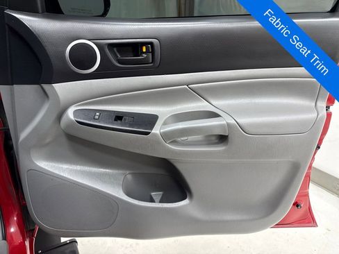 Used 2012 Toyota Tacoma PreRunner image 7