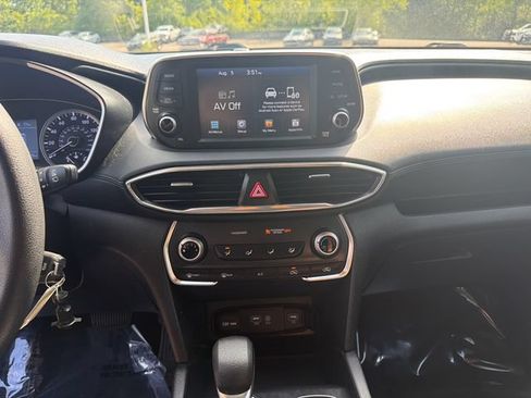 Used 2019 Hyundai Santa Fe SE AWD/4WD image 30