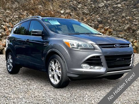 Used 2013 Ford Escape Titanium w/ Parking Technology Pkg AWD/4WD image 9