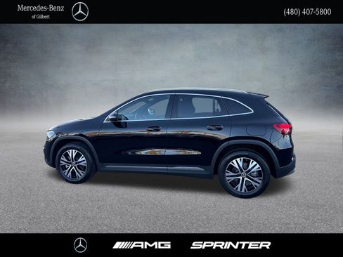 Certified 2025 Mercedes-Benz GLA 250 image 2