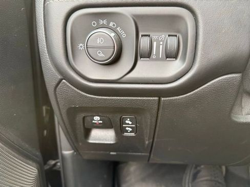 Used 2021 RAM 1500 Limited w/ Night Edition image 16