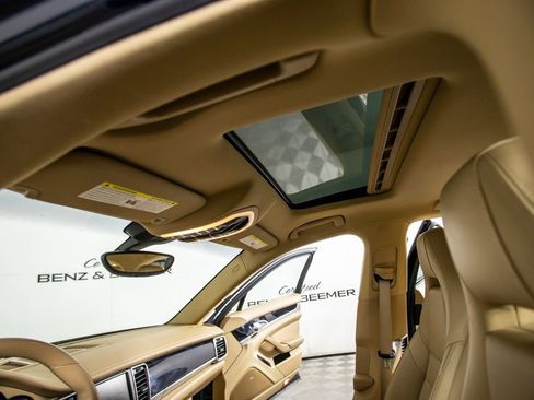 Used 2012 Porsche Panamera 4S image 22