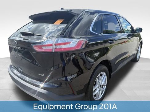 Used 2024 Ford Edge SEL AWD/4WD image 3