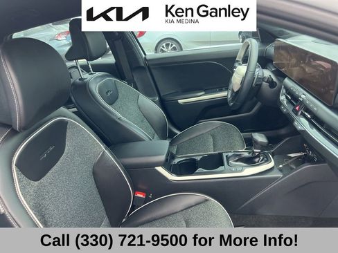 Certified 2025 Kia K4 EX FWD image 59