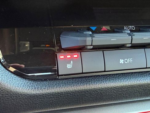 Certified 2025 Toyota Tundra SR5 w/ SR5 Premium Package image 23