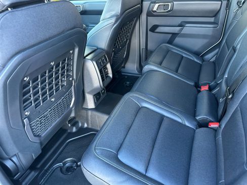 New 2025 Ford Bronco Badlands w/ Sasquatch Package image 13