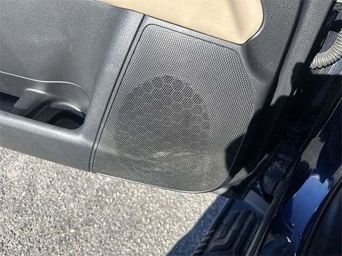 Used 2019 Nissan Armada Platinum w/ Captain's Chairs Package image 28