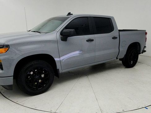 Certified 2025 Chevrolet Silverado 1500 Custom w/ LPO, Dark Essentials Package RWD image 4