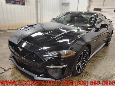 Used 2022 Ford Mustang GT Premium w/ Equipment Group 401A RWD image 4