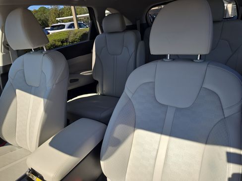 Certified 2024 Kia Sorento X-Line EX image 25