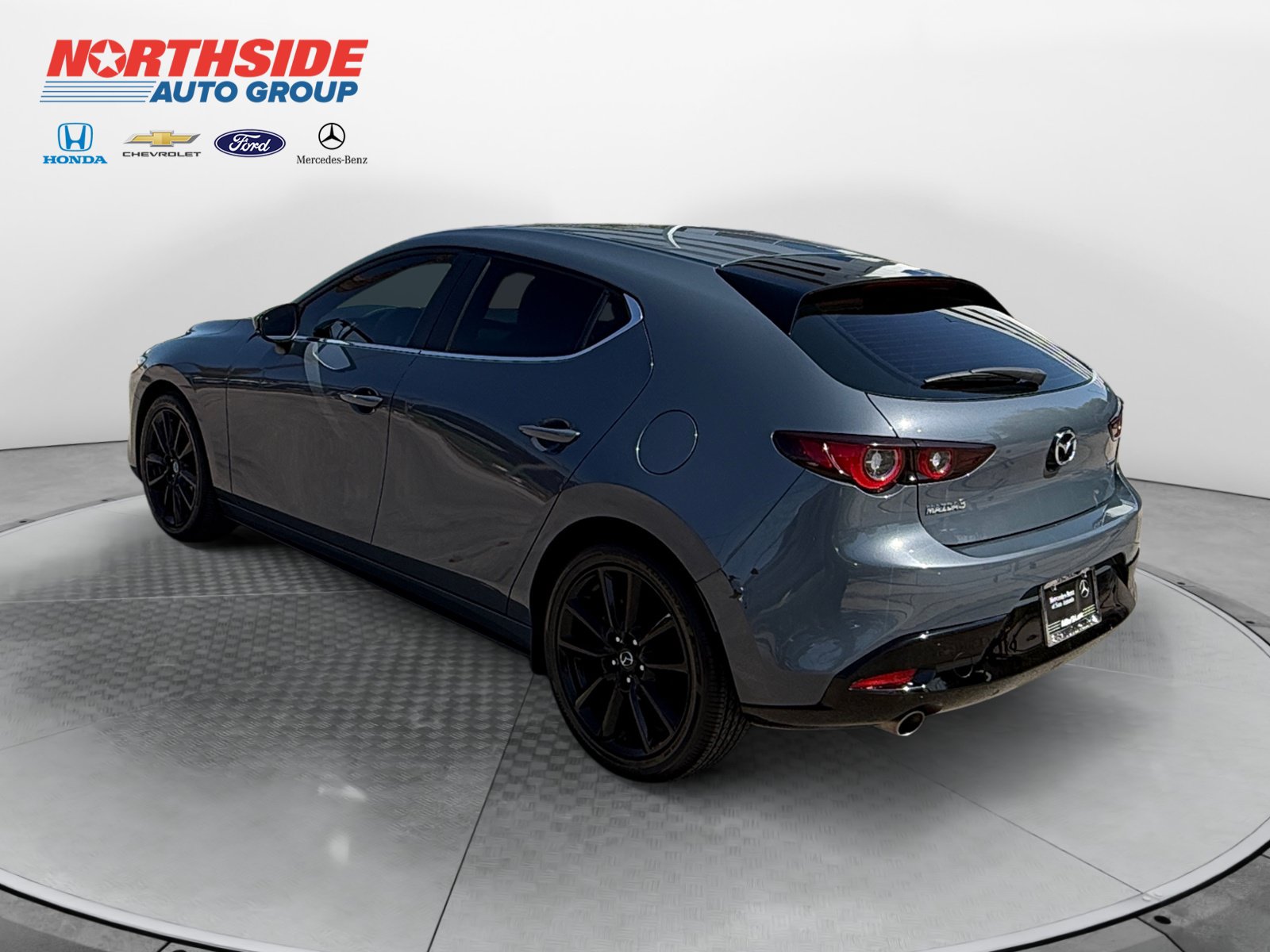 Used 2022 MAZDA MAZDA3 s FWD image 5