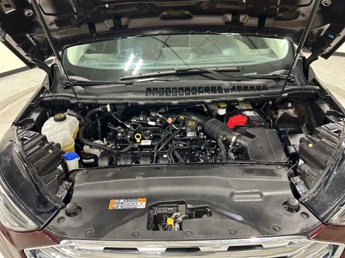 Certified 2020 Ford Edge Titanium w/ Equipment Group 301A image 33