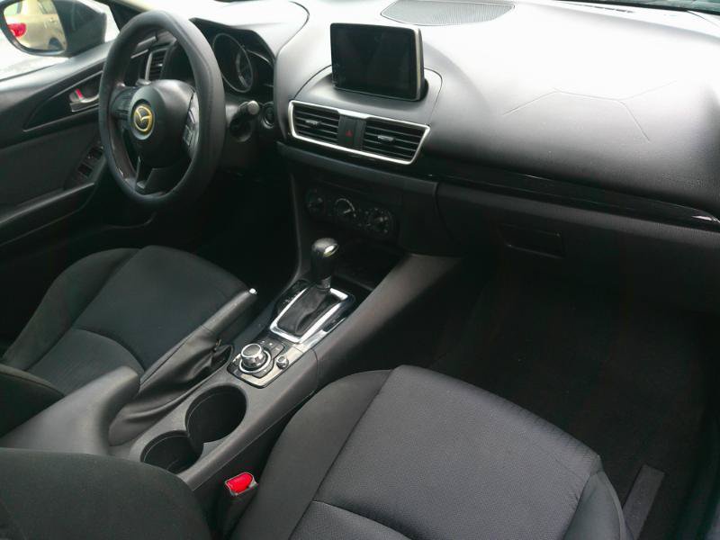 Used 2015 MAZDA MAZDA3 i Sport FWD image 17