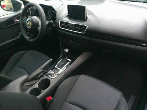 Used 2015 MAZDA MAZDA3 i Sport FWD image 17