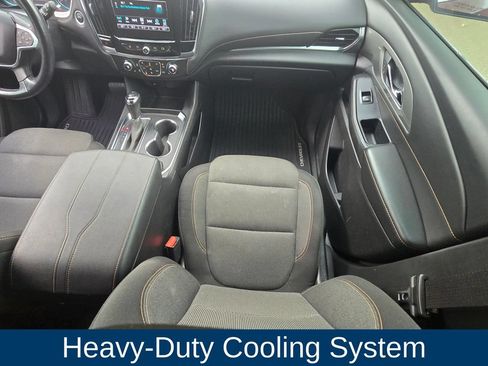 Used 2019 Chevrolet Traverse LT FWD image 19
