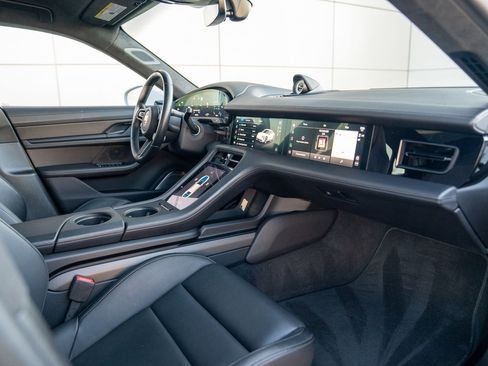 Certified 2021 Porsche Taycan Turbo S image 26