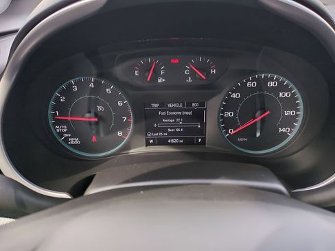 Used 2025 Chevrolet Malibu LT image 27