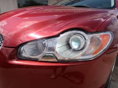 Used 2011 Jaguar XF Premium RWD image 42