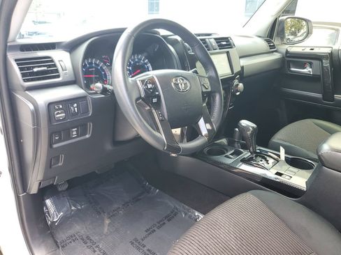 Used 2019 Toyota 4Runner TRD Off-Road AWD/4WD image 23