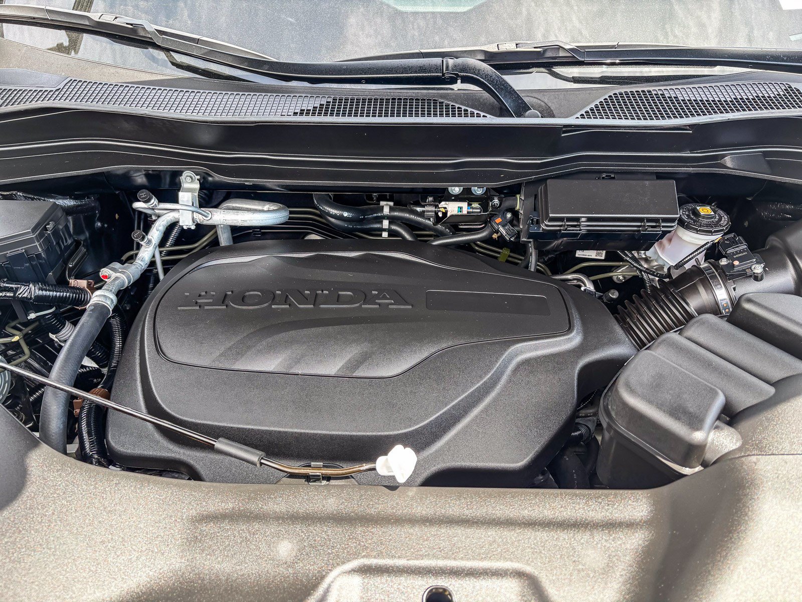 Certified 2025 Honda Ridgeline Black Edition image 15