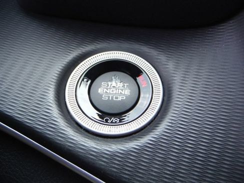 Certified 2023 Jeep Grand Cherokee Altitude AWD/4WD image 22