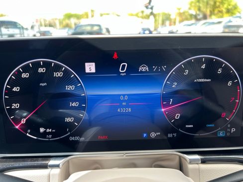 Used 2023 Mercedes-Benz S 500 4MATIC image 47