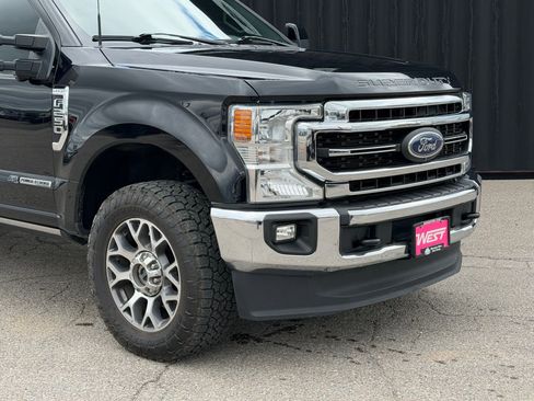 Used 2022 Ford F250 Lariat w/ Lariat Ultimate Package AWD/4WD image 3